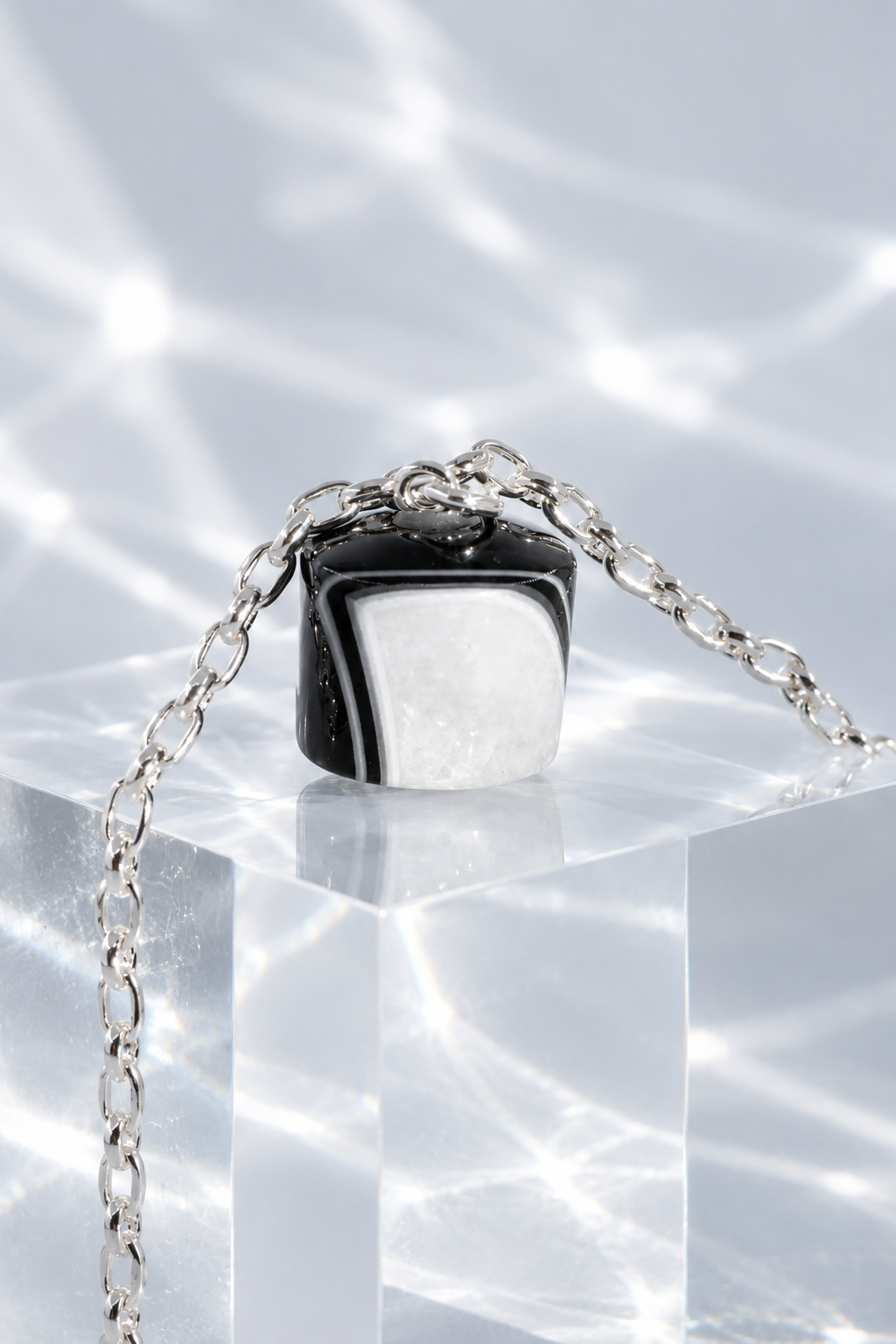 ESSENTIELS