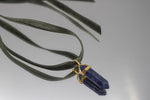 Charger l&#39;image dans la galerie, Pendentif Sodalite sur Ruban de Velours
