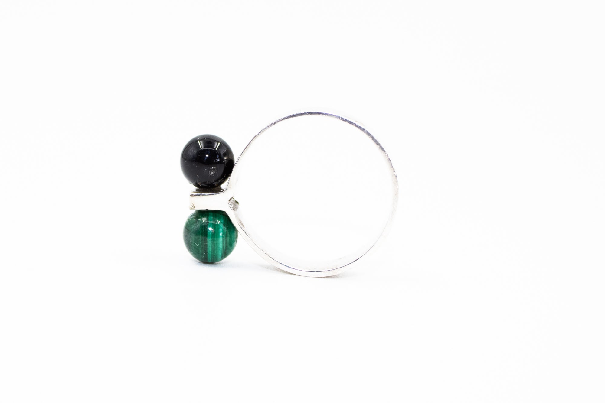 Bague Zizi – Onyx et Malachite en Argent