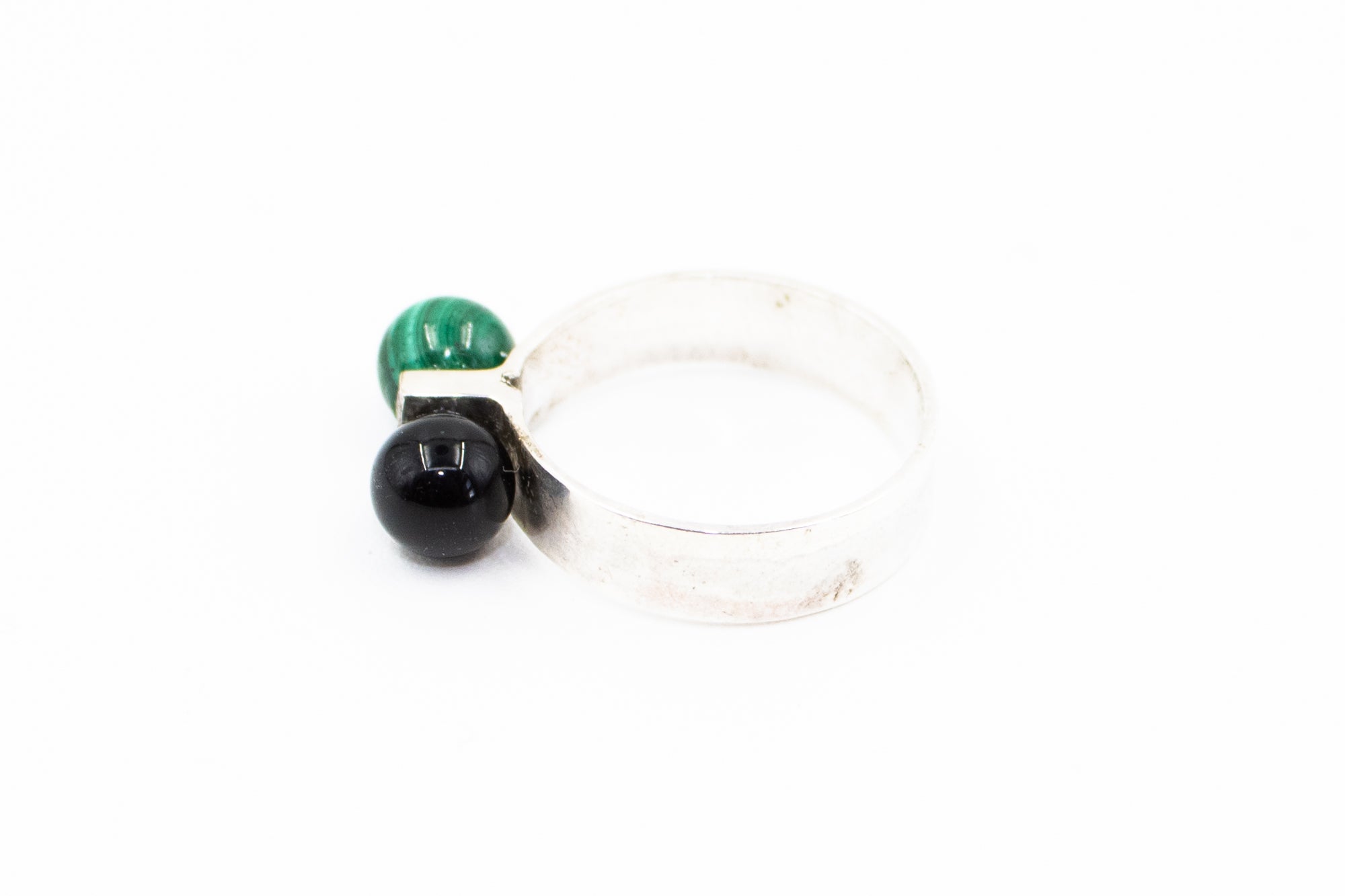 Bague Zizi – Onyx et Malachite en Argent