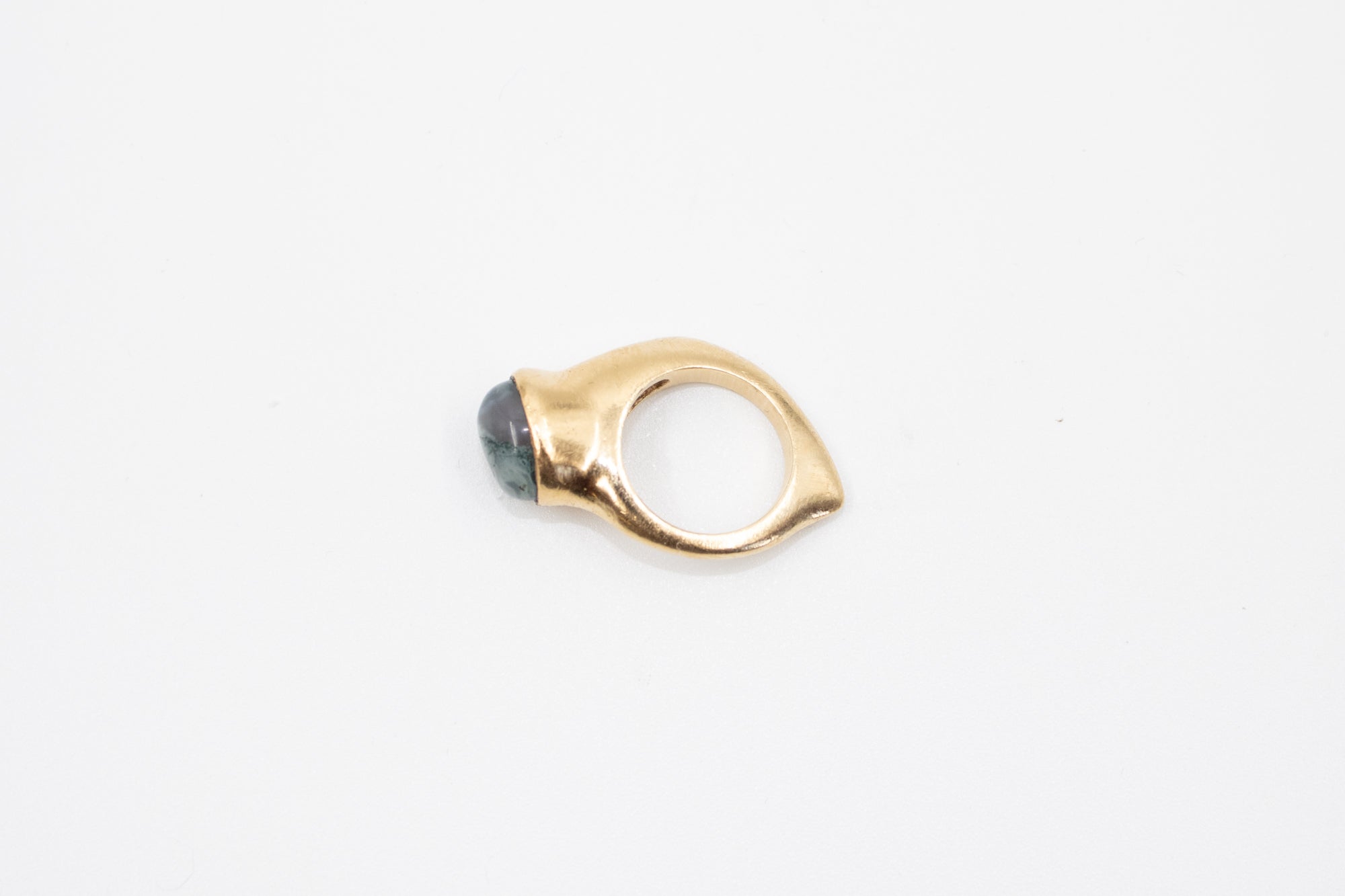 Bague Héritage – Or et Agate