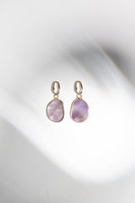 Charger l'image dans la galerie, BOUCLE D'OREILLE OPPIA PURPLE MOON
