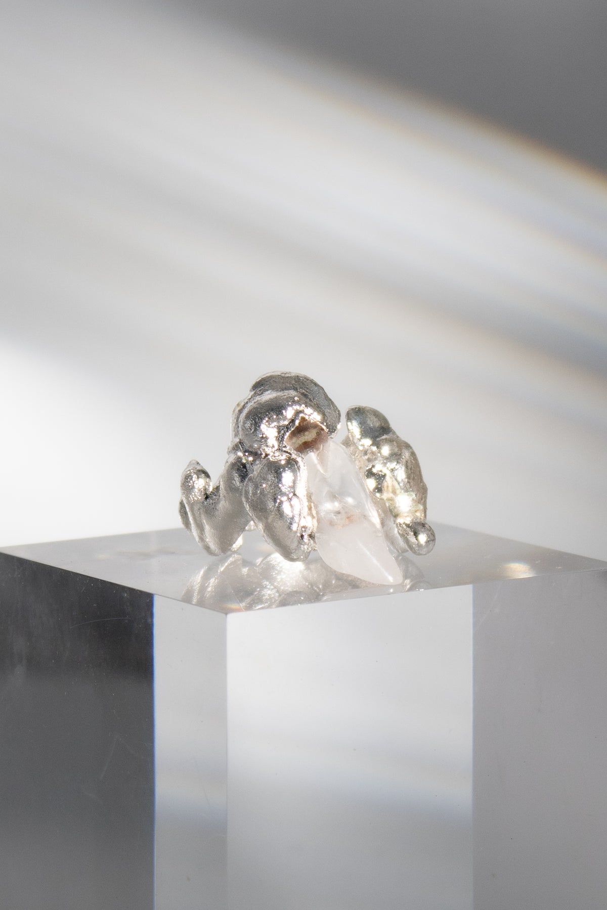 QUEEN II RING