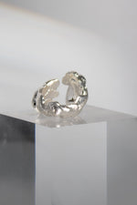 Charger l'image dans la galerie, BAGUE REINE II

